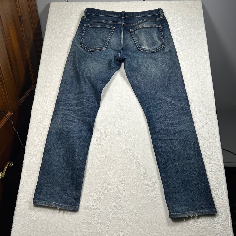 Uniqlo Slim Straight Jeans Selvedge Faded Denim Sz 31x32 Blue Stretch Distressed - Picture 9 of 12